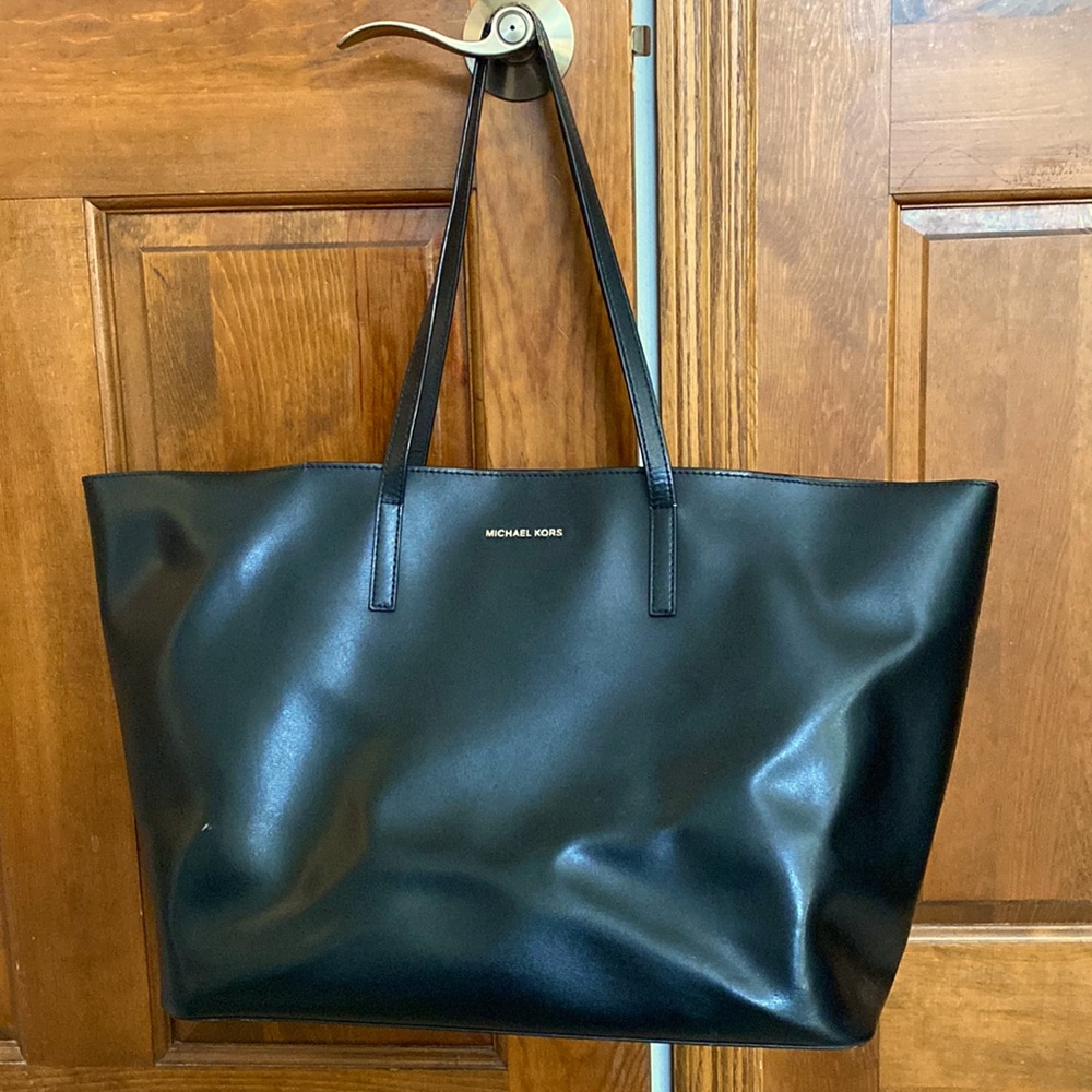 Micheal Kors large tote